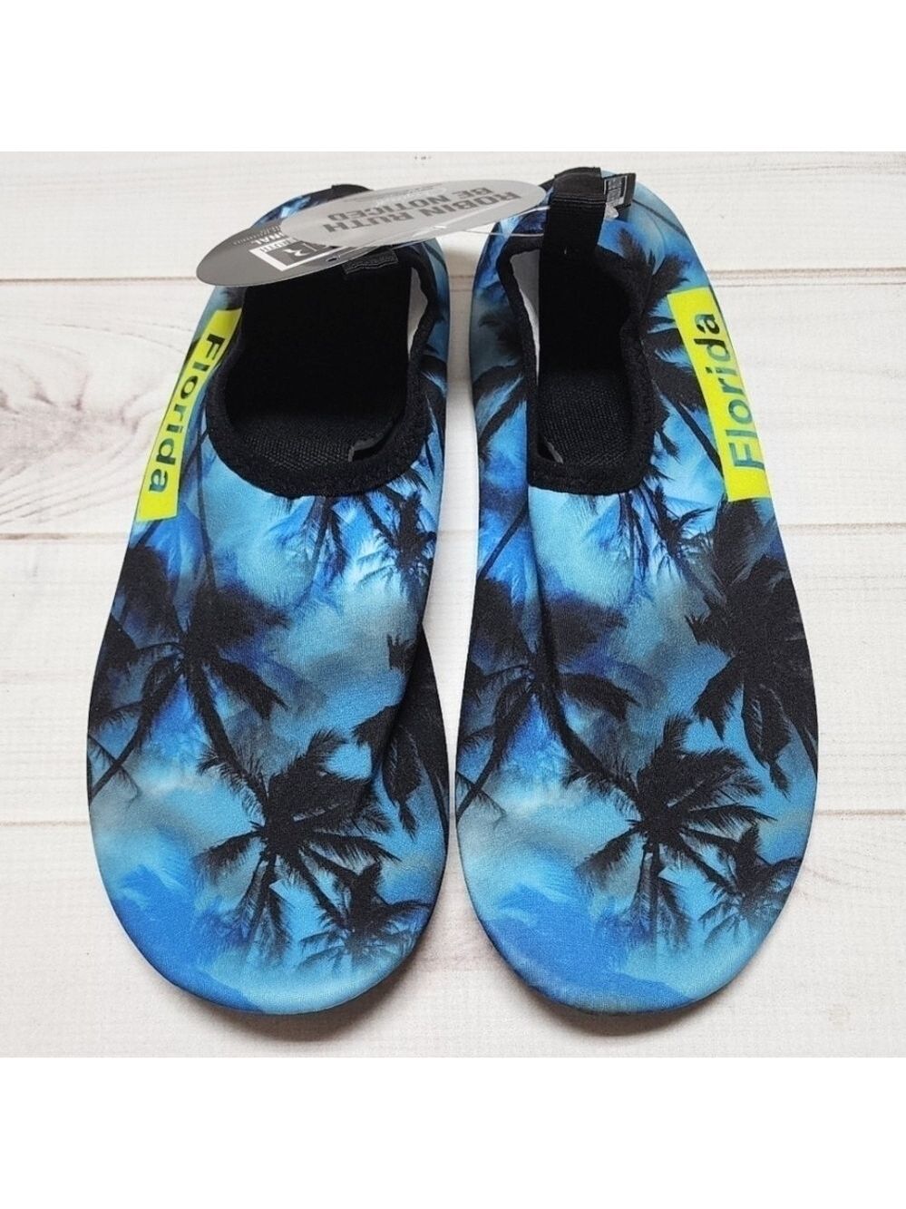 Robin Ruth Men's and Women's Florida Blue Palm Water Shoes Medium - New With Tag